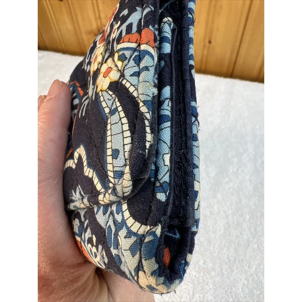 Vera Bradley Trifold Wallet Magnetic Closure Navy Light Blue And Orange Used - Picture 10 of 11